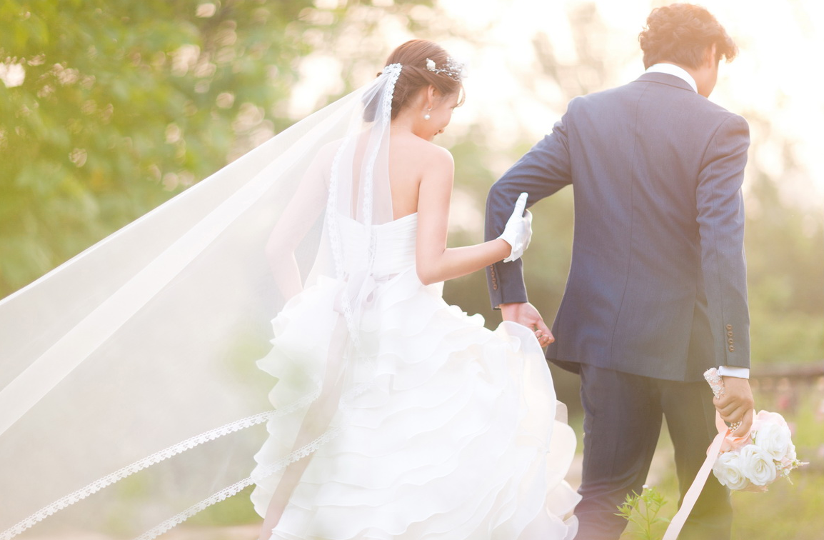 温莎尊荣婚纱摄影_尊荣婚纱