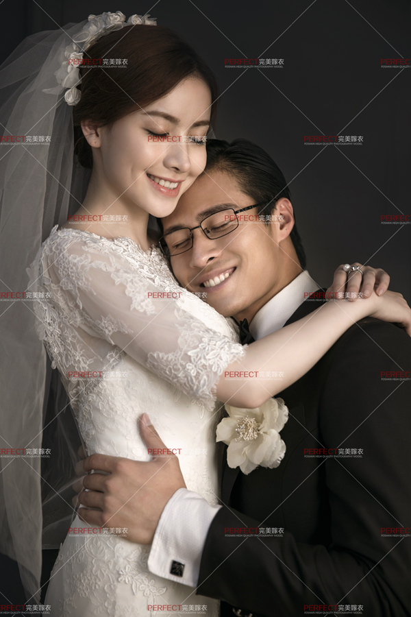 衣蝶婚纱摄影工作室_蓝色嫁衣婚纱摄影工作室(3)