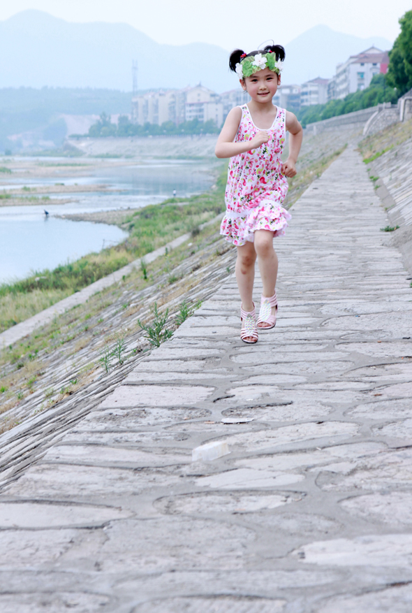 电脑桌面壁纸欧式美女