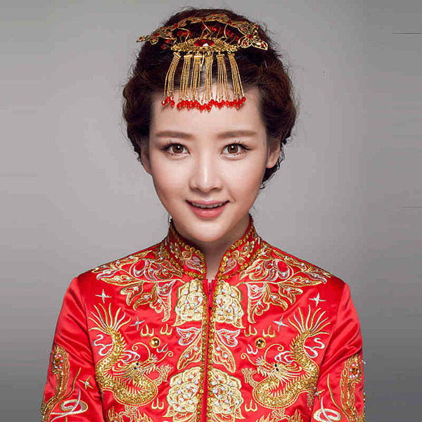 中式古典新娘造型 打造精致美人